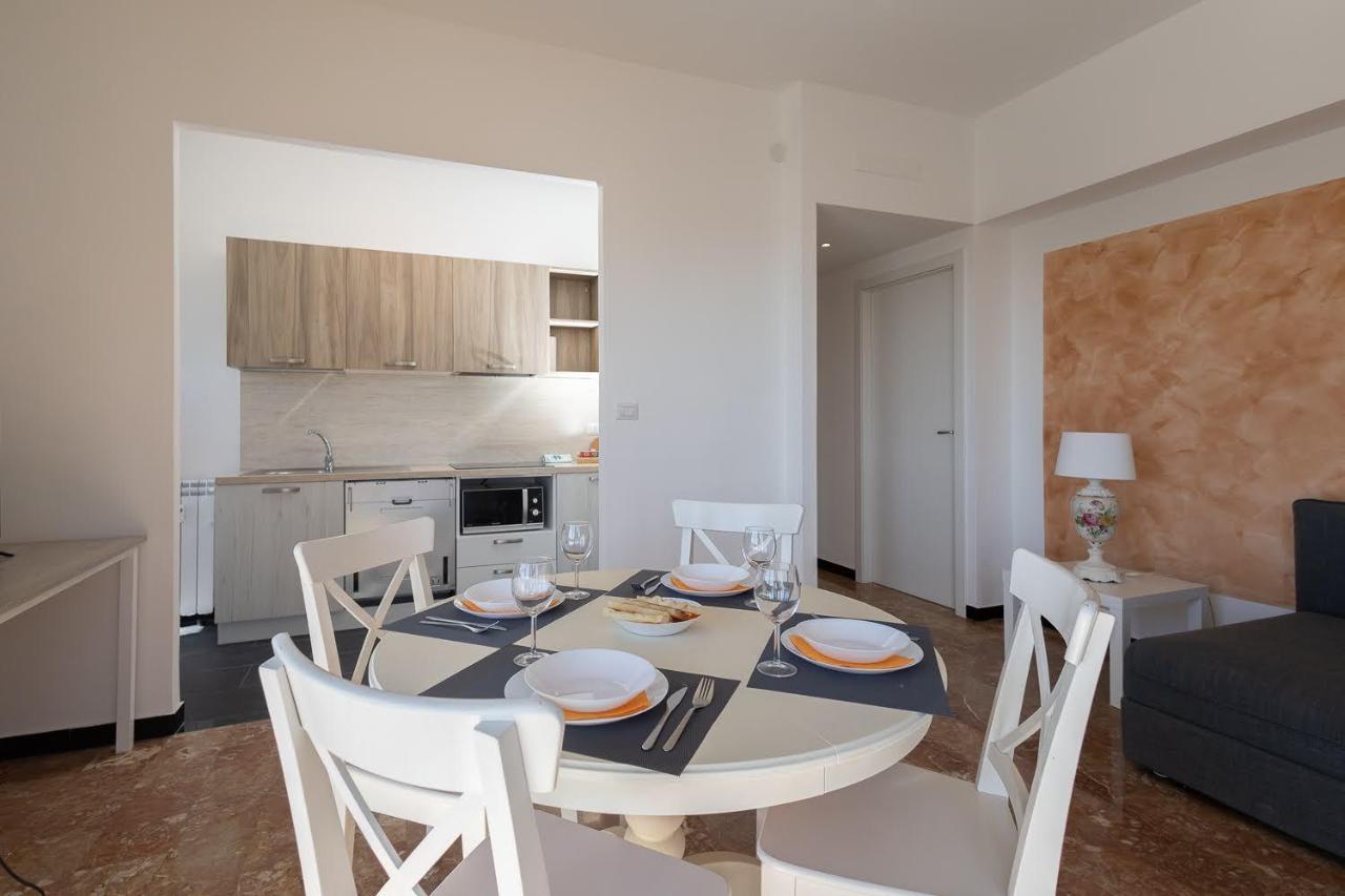 Casa Daniela - Terrazza Vista Mare Super Centrale ラッパロ エクステリア 写真